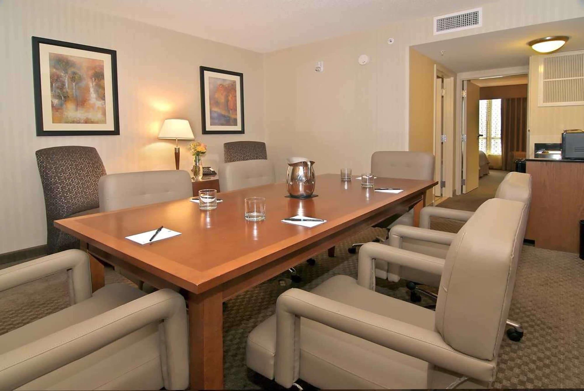 Embassy Suites By Hilton Dulles North Loudoun Εξωτερικό φωτογραφία